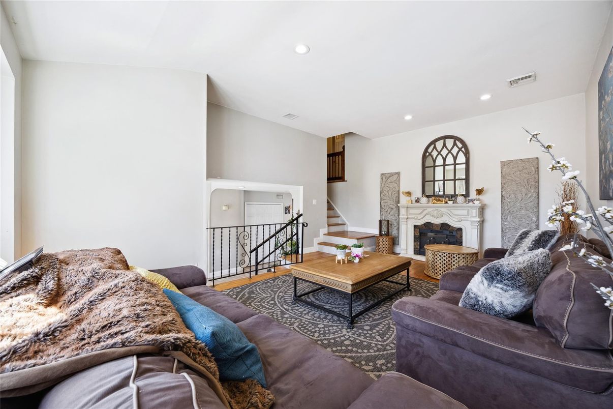 Fireplace, Interior, Living room, Recessed Lighting, Wood Texture Flooring