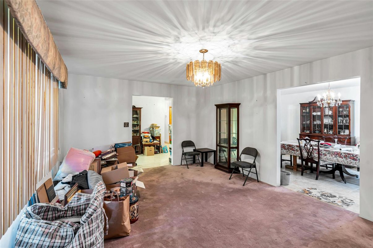 Chandelier, Dining room, Interior