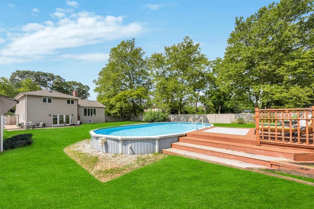 Backyard, Exterior, Pool