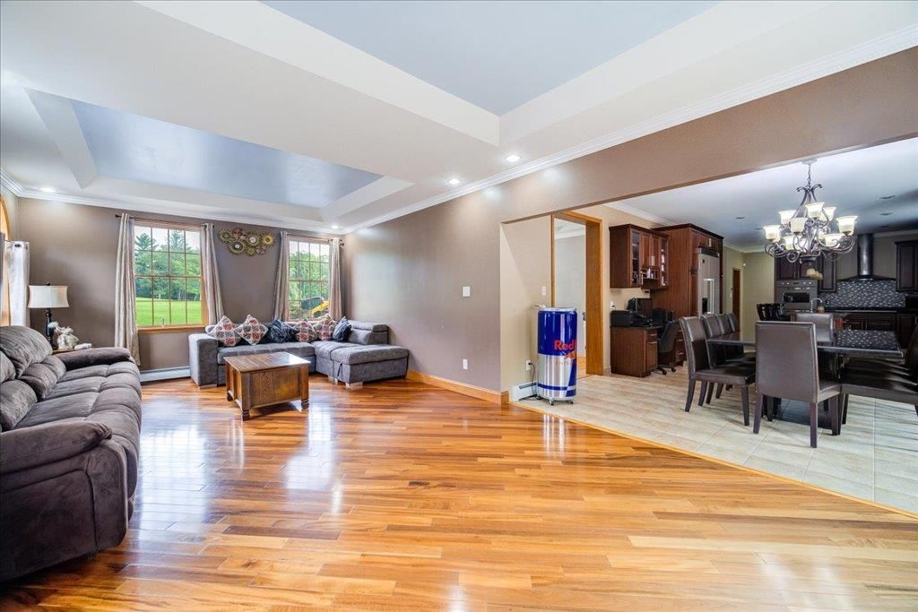 Chandelier, Dining room, Interior, Kitchen, Living room, Recessed Lighting, Wood Texture Flooring