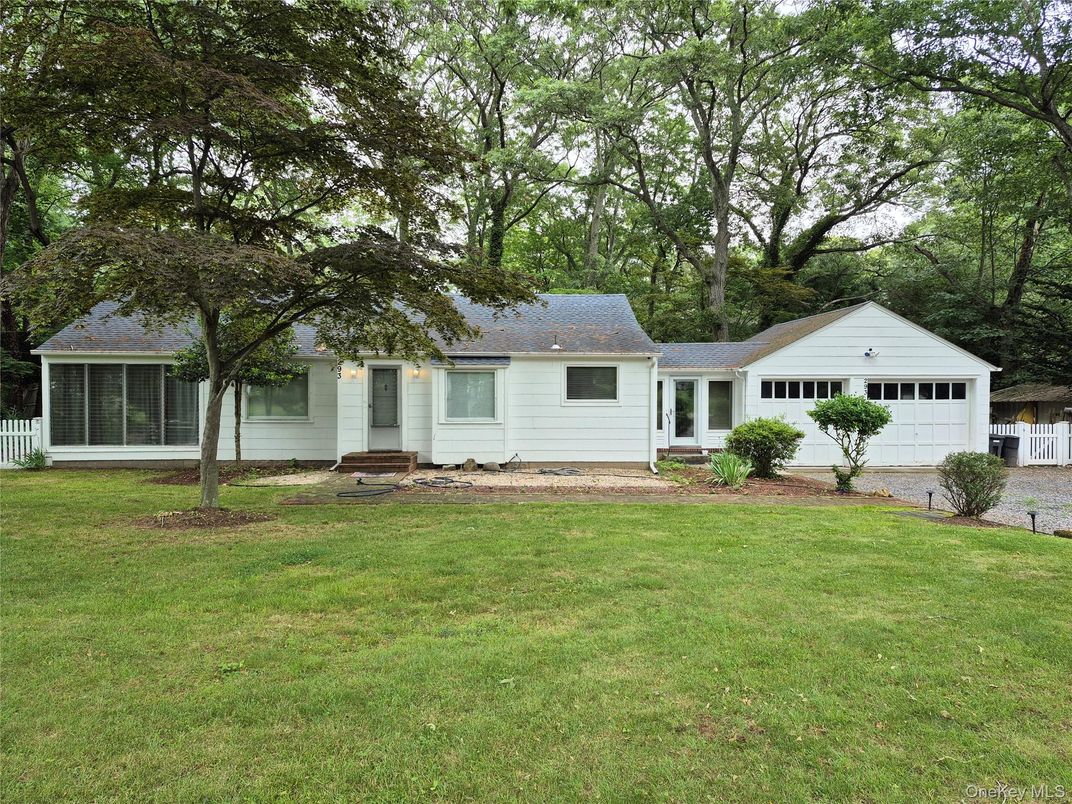 Backyard, Detached Garage, Exterior