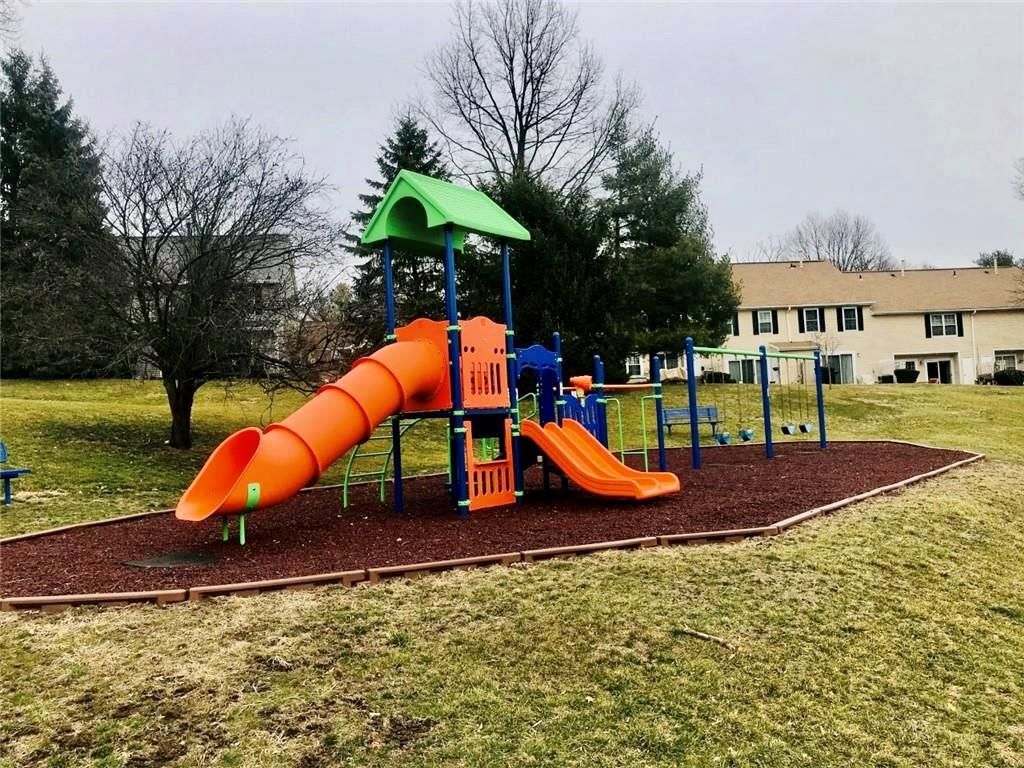 Backyard, Exterior, Playground