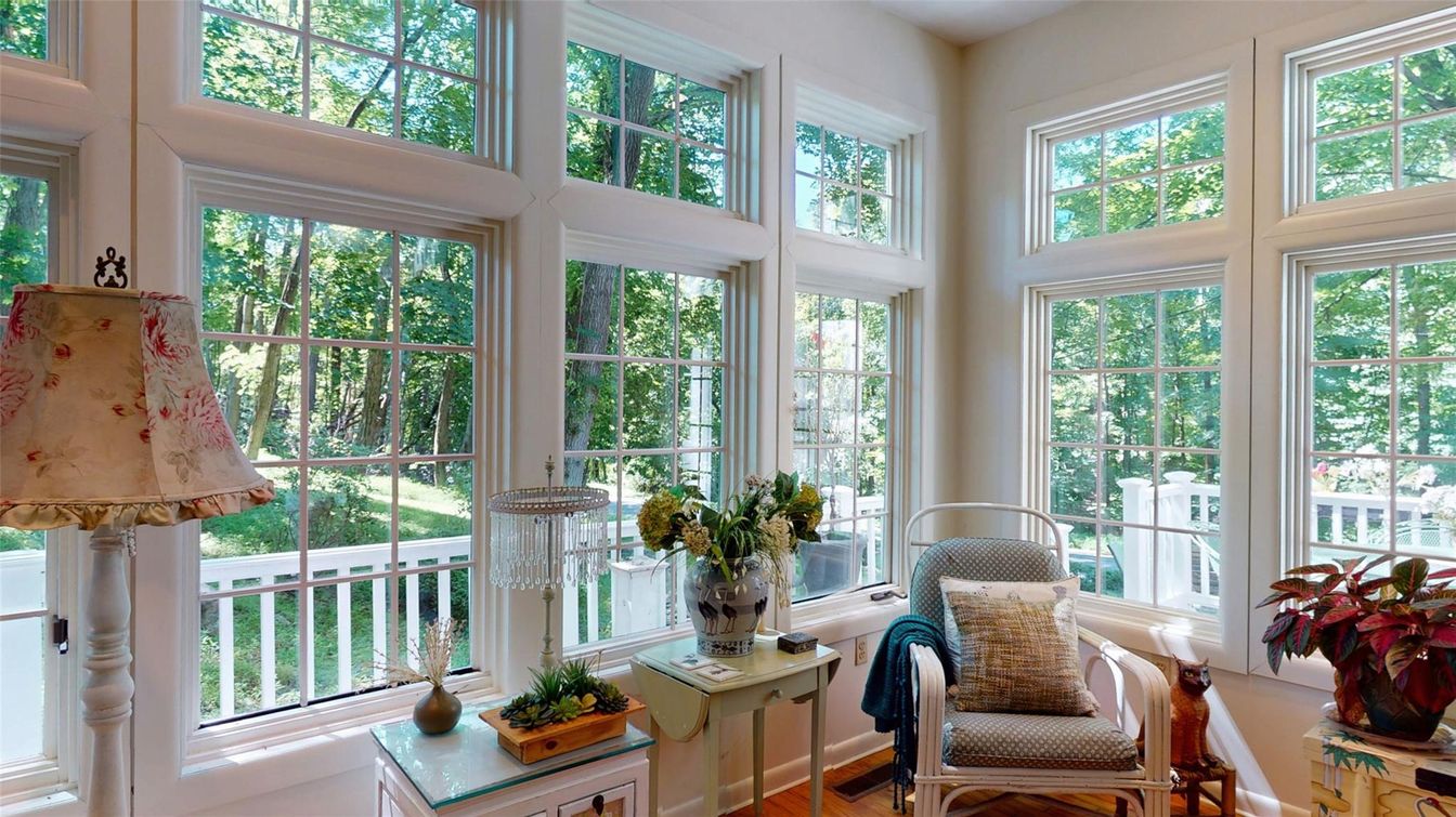 Interior, Sun Room, Wood Texture Flooring