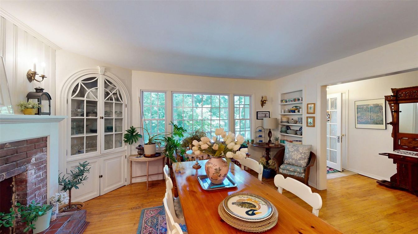 Dining room, Fireplace, Interior, Wood Texture Flooring