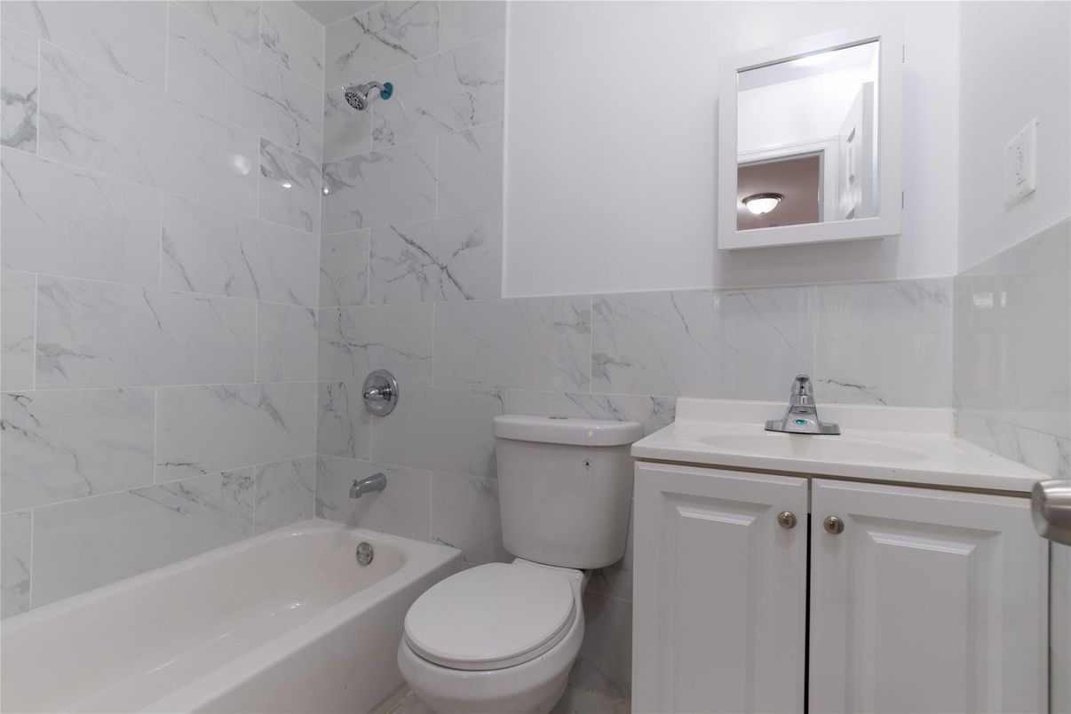 Bathroom, Interior, Marble Walls