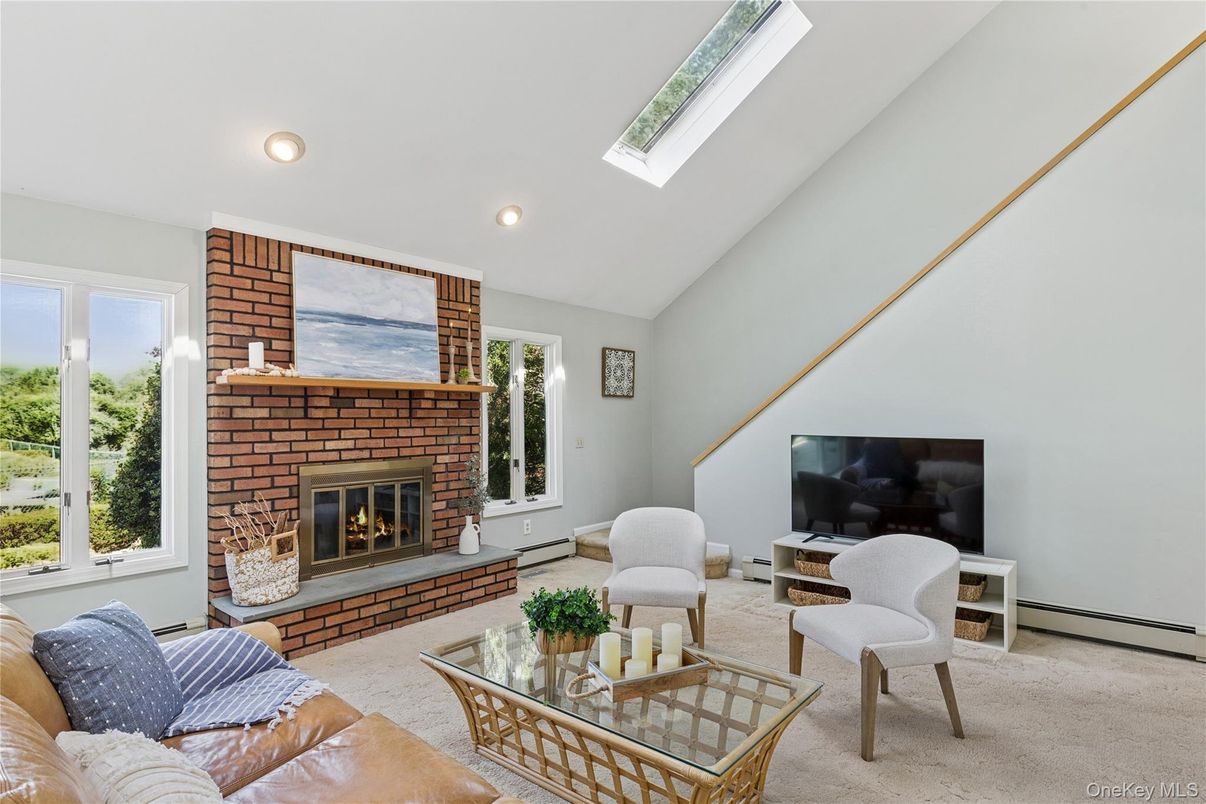 Fireplace, Interior, Living room, Recessed Lighting