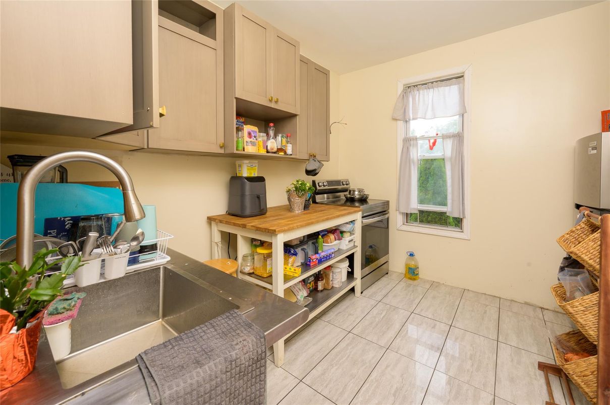 Interior, Kitchen