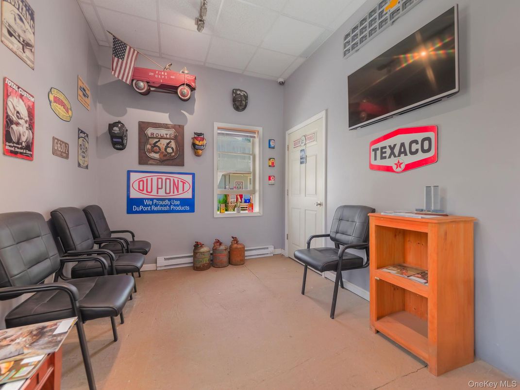 Home Theatre Room, Interior