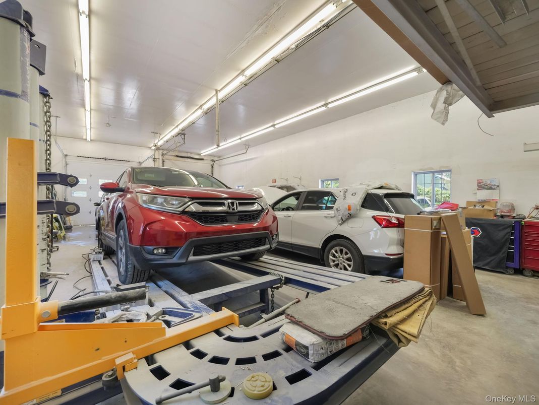 Garage, Interior, Recessed Lighting