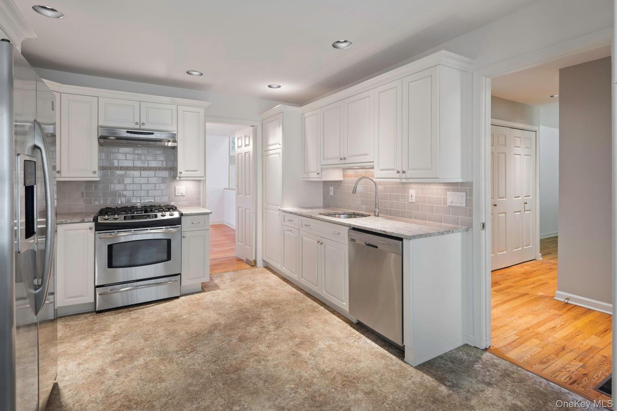 Interior, Kitchen, Recessed Lighting, Stainless Steel Appliances, Wood Texture Flooring