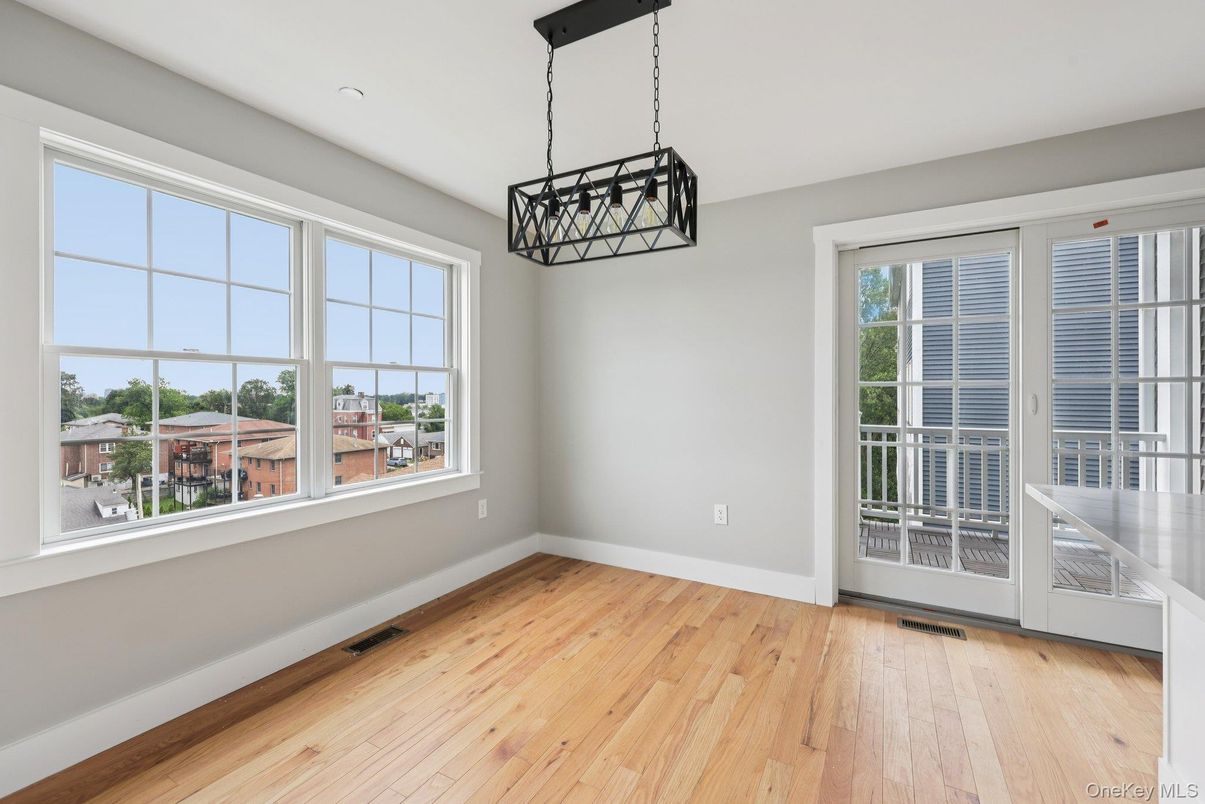 Empty room, Interior, Pendant Lights, Recessed Lighting, Wood Texture Flooring