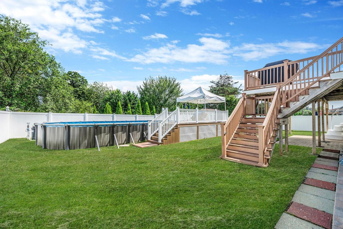 Backyard, Exterior, Pool