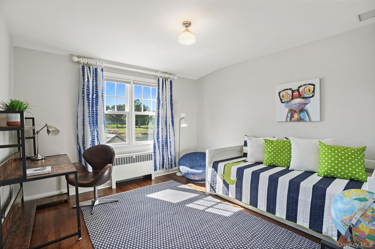 Bedroom, Home Office, Interior, Wood Texture Flooring