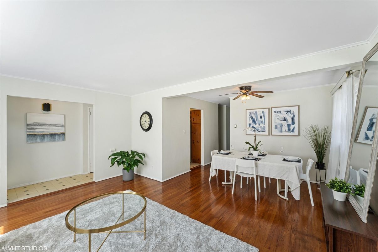Dining room, Interior, Wood Texture Flooring