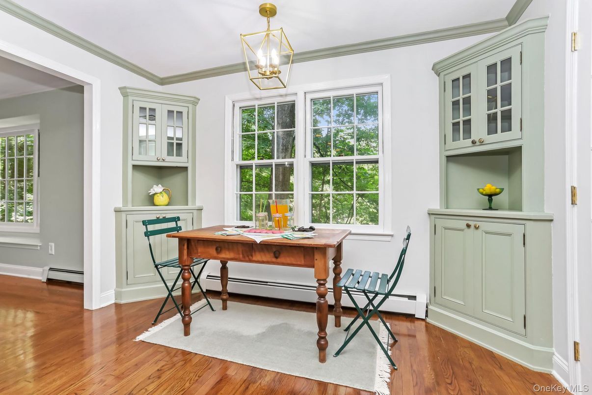 Home Office, Interior, Pendant Lights, Wood Texture Flooring
