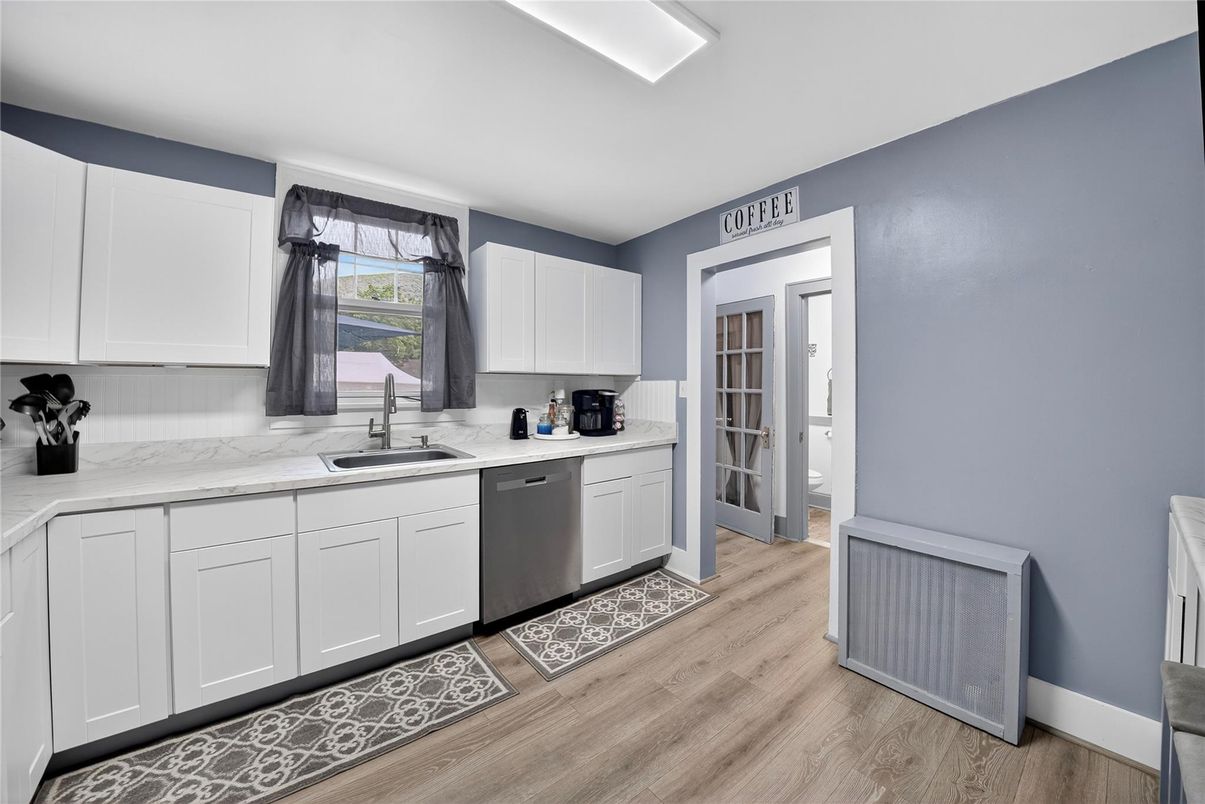 Interior, Kitchen, Wood Texture Flooring
