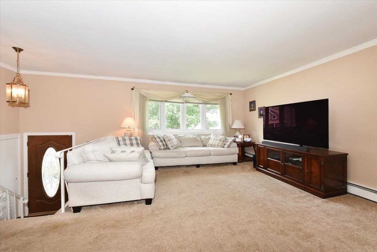 Interior, Living room, Pendant Lights