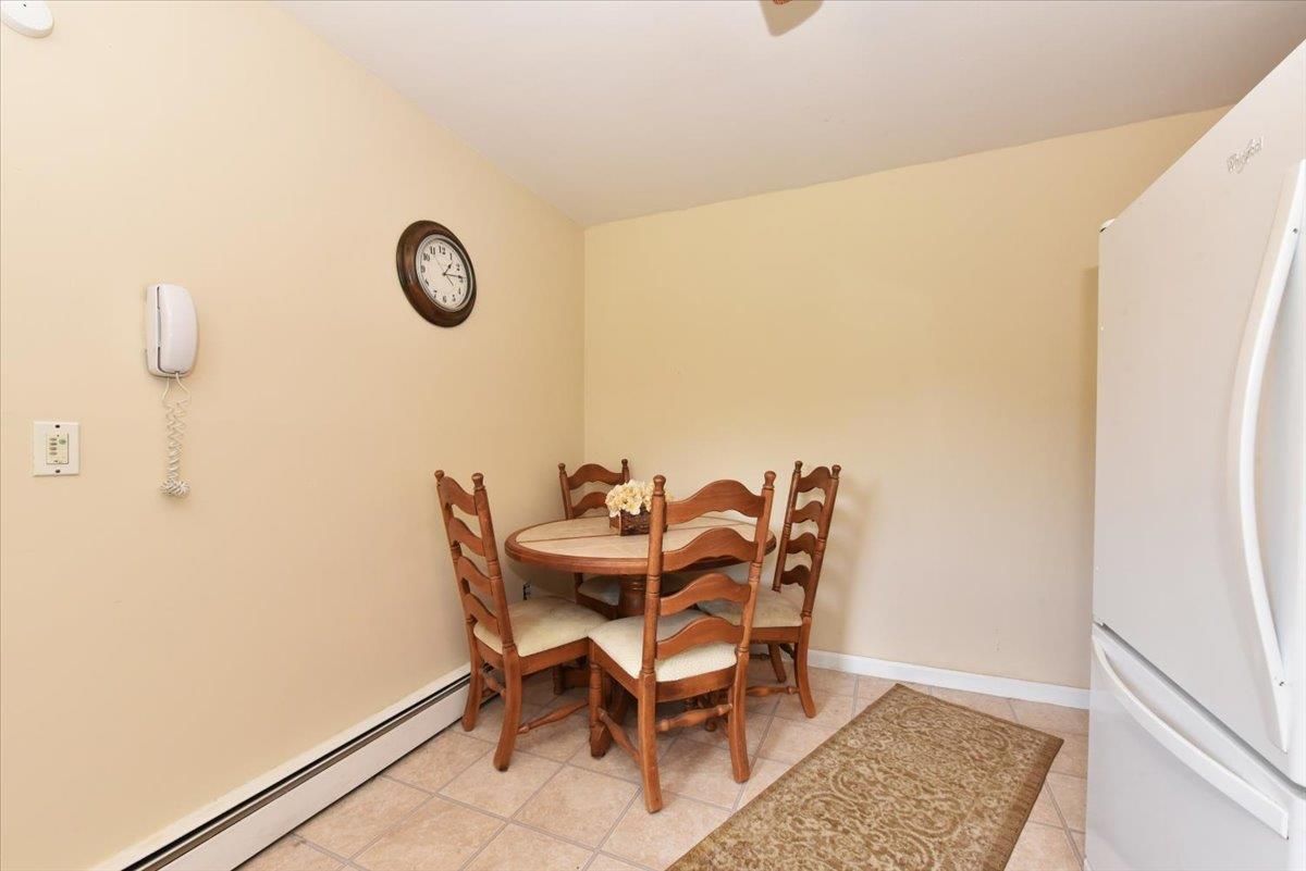 Dining room, Interior