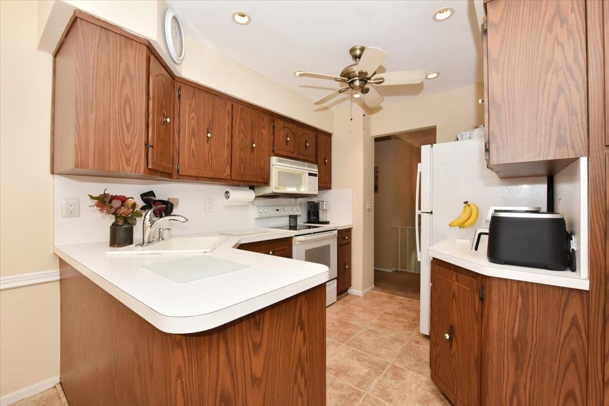 Interior, Kitchen, Recessed Lighting