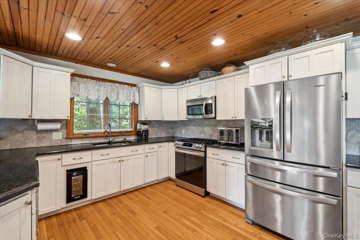 Interior, Kitchen, Recessed Lighting, Stainless Steel Appliances, Wooden Ceilings, Wood Texture Flooring