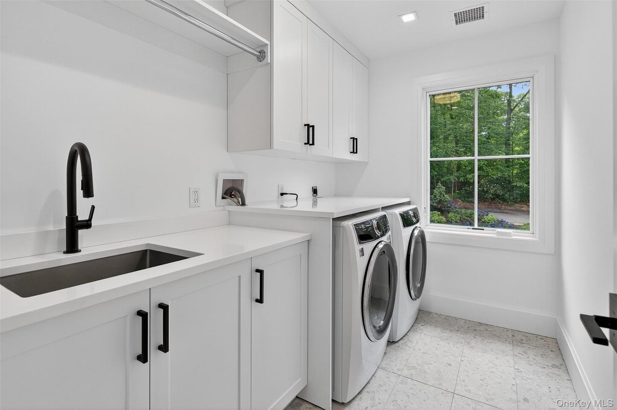 Interior, Recessed Lighting, Washer