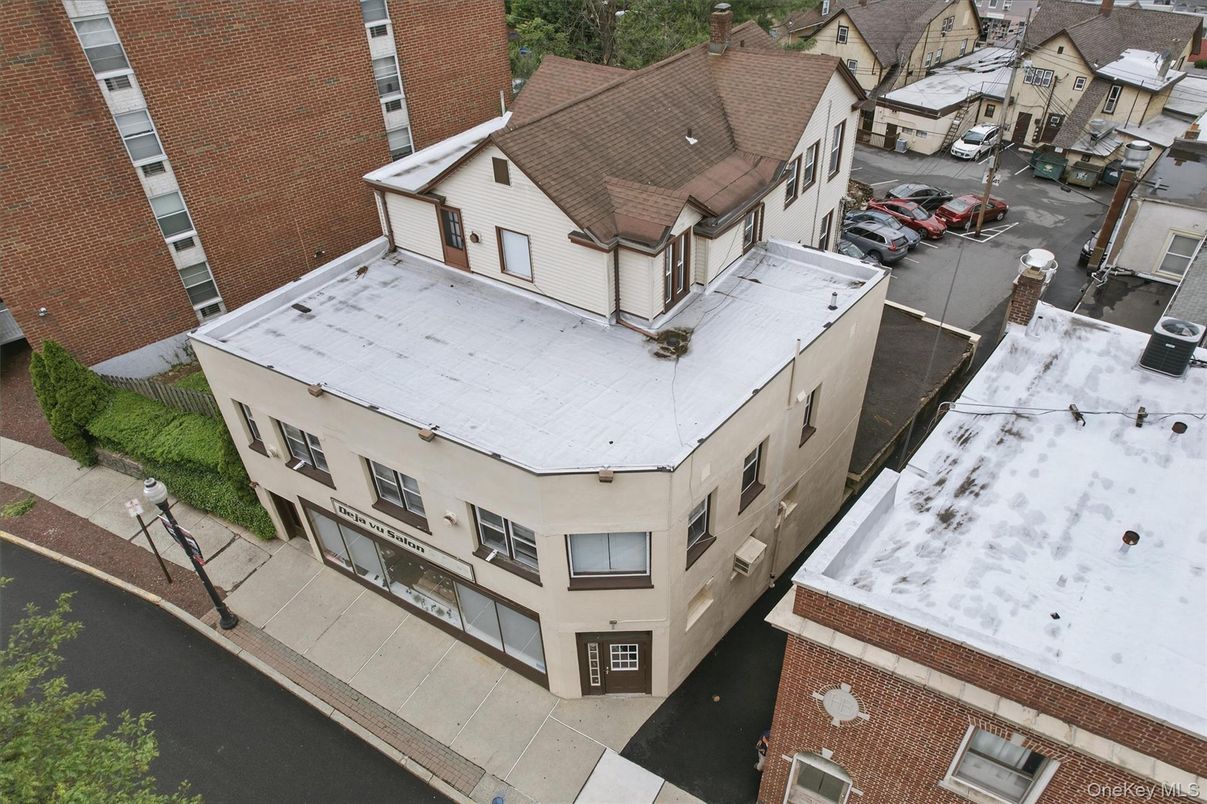 Exterior, Drone