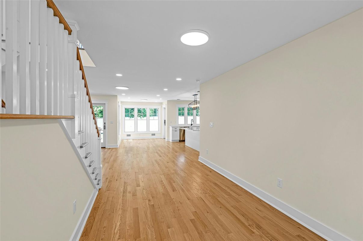 Interior, Pendant Lights, Recessed Lighting, Wood Texture Flooring