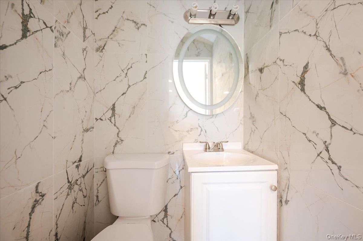Bathroom, Interior, Marble Walls