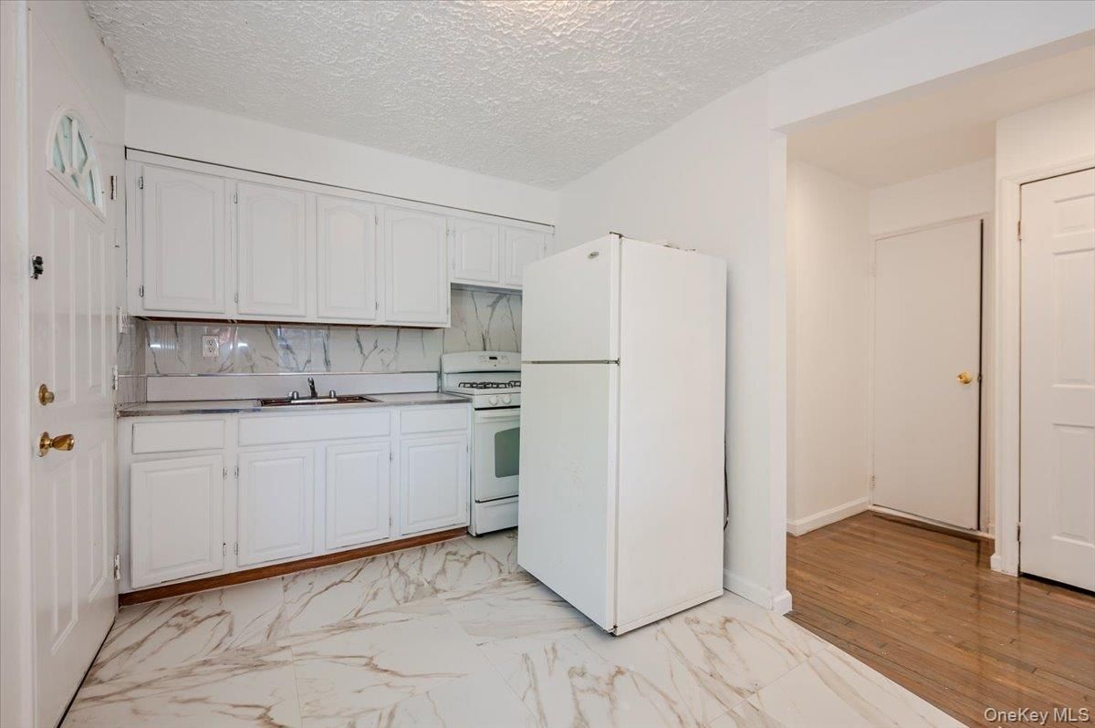Interior, Kitchen, Marble, Wood Texture Flooring