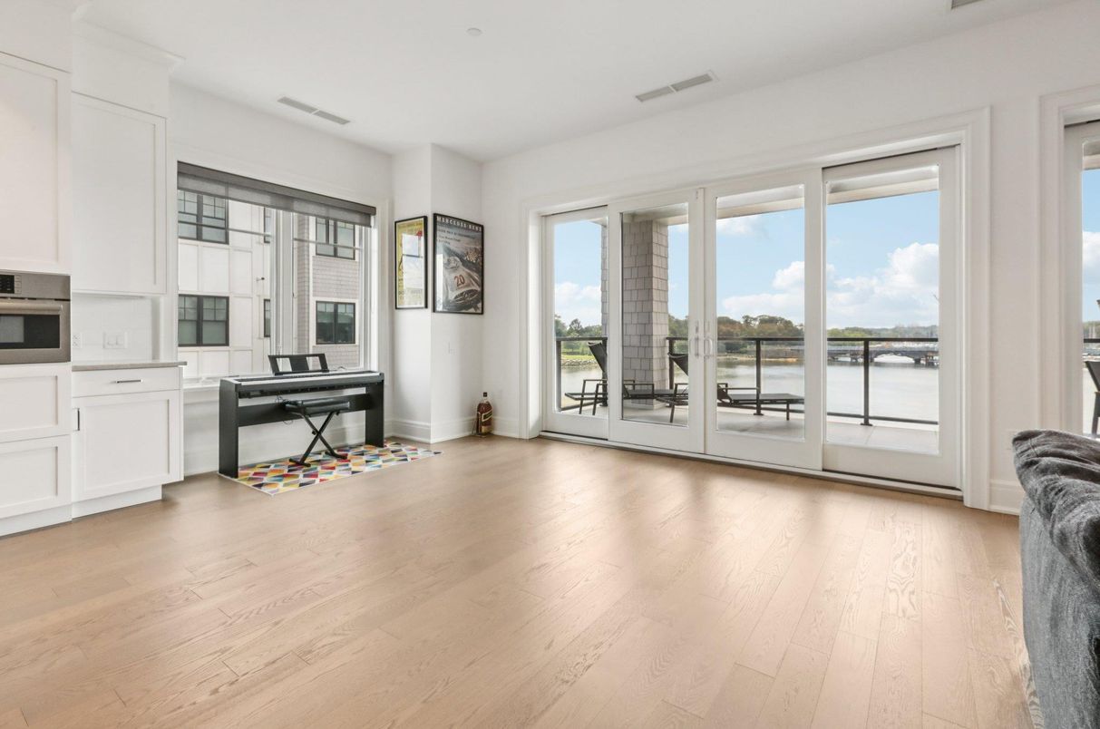 Interior, Kitchen, Piano, Water, Wood Texture Flooring