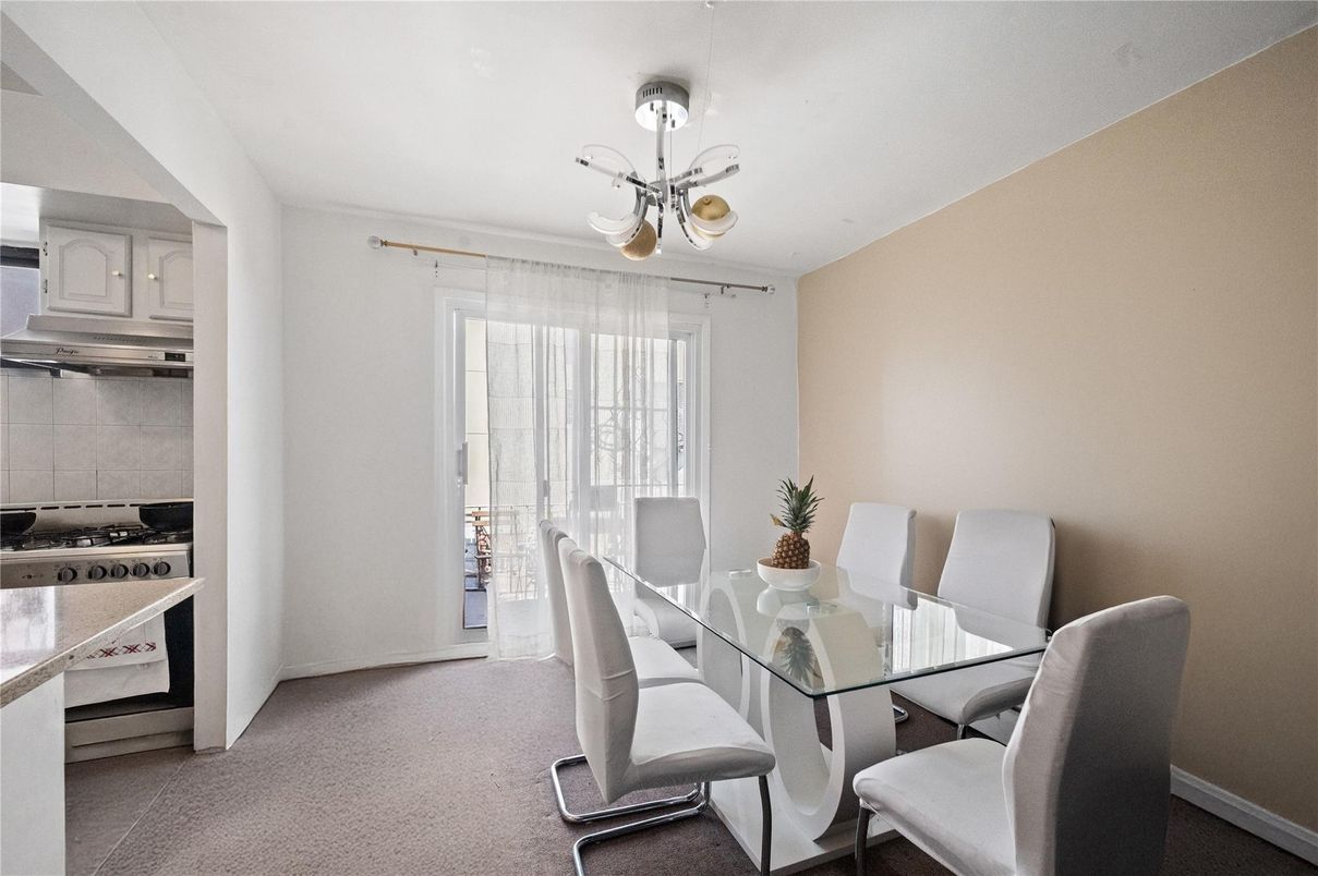 Dining room, Interior, Pendant Lights