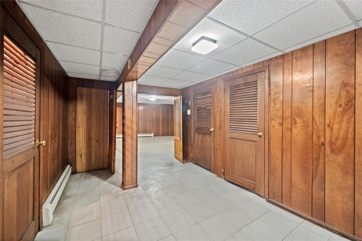 Interior, Wooden Walls