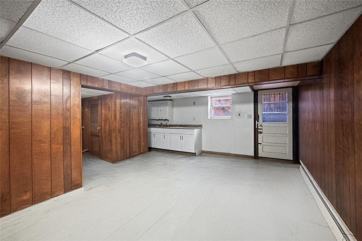 Empty room, Interior, Wooden Walls