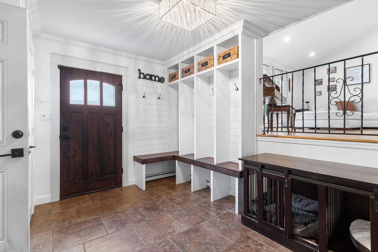 Interior, Recessed Lighting