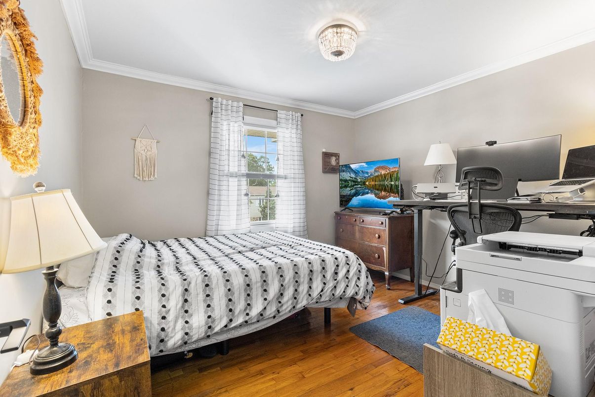 Bedroom, Home Office, Interior, Wood Texture Flooring