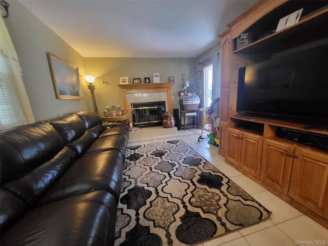 Fireplace, Interior, Living room