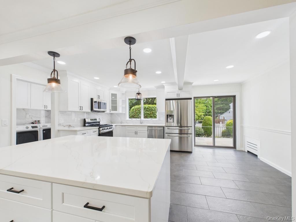 Interior, Kitchen, Pendant Lights, Recessed Lighting, Stainless Steel Appliances