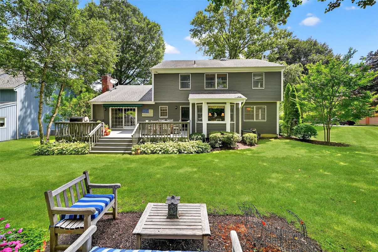 Backyard, Exterior, Facade, Georgian