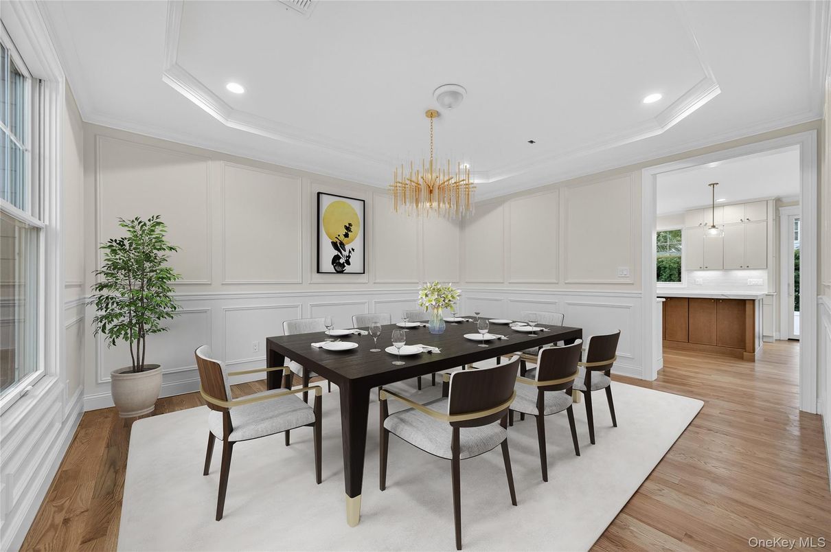 Chandelier, Dining room, Interior, Recessed Lighting, Wood Texture Flooring