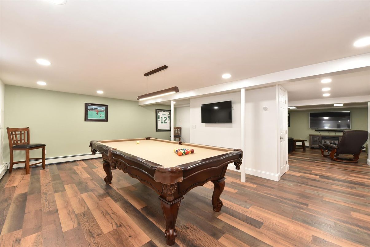 Billiard Table, Game Room, Interior, Pendant Lights, Recessed Lighting, Wood Texture Flooring