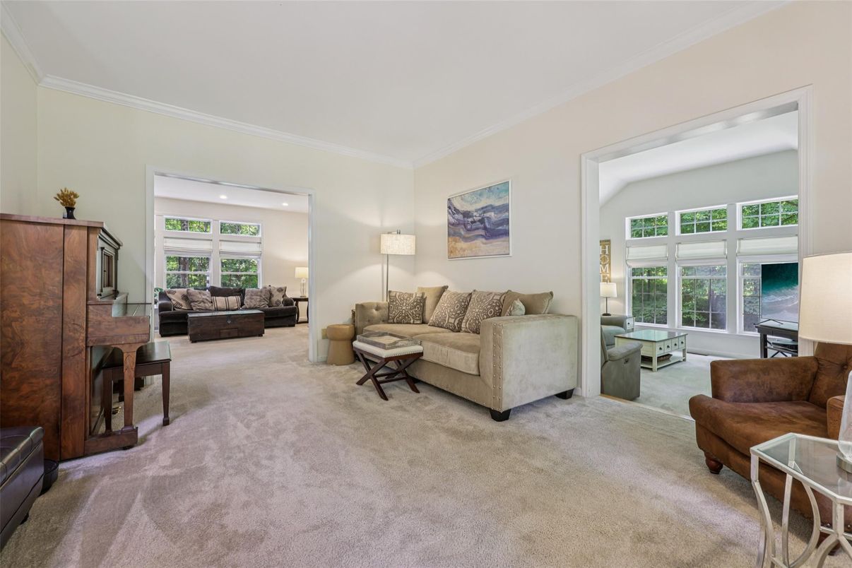 Interior, Living room, Piano, Recessed Lighting
