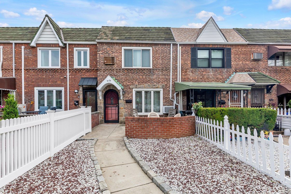Exterior, Facade, Brick Facade, Tudor Revival