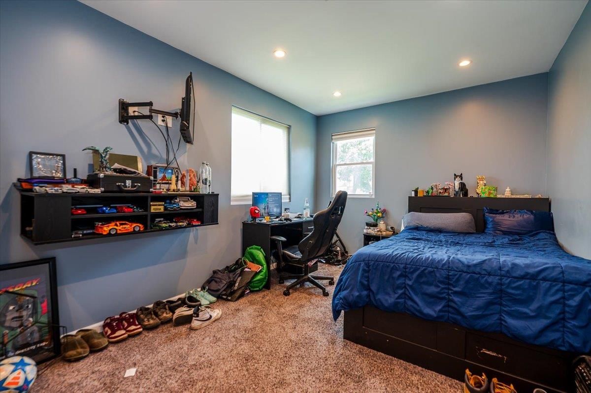 Bedroom, Interior, Recessed Lighting
