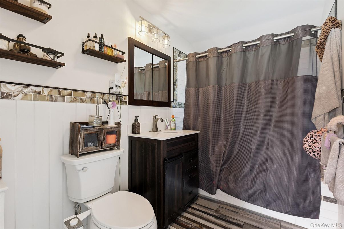 Bathroom, Interior, Wood Texture Flooring