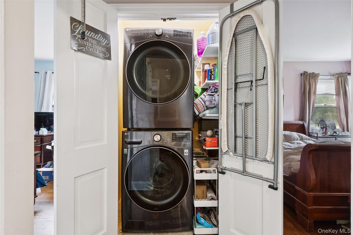 Interior, Utility Closets, Washer