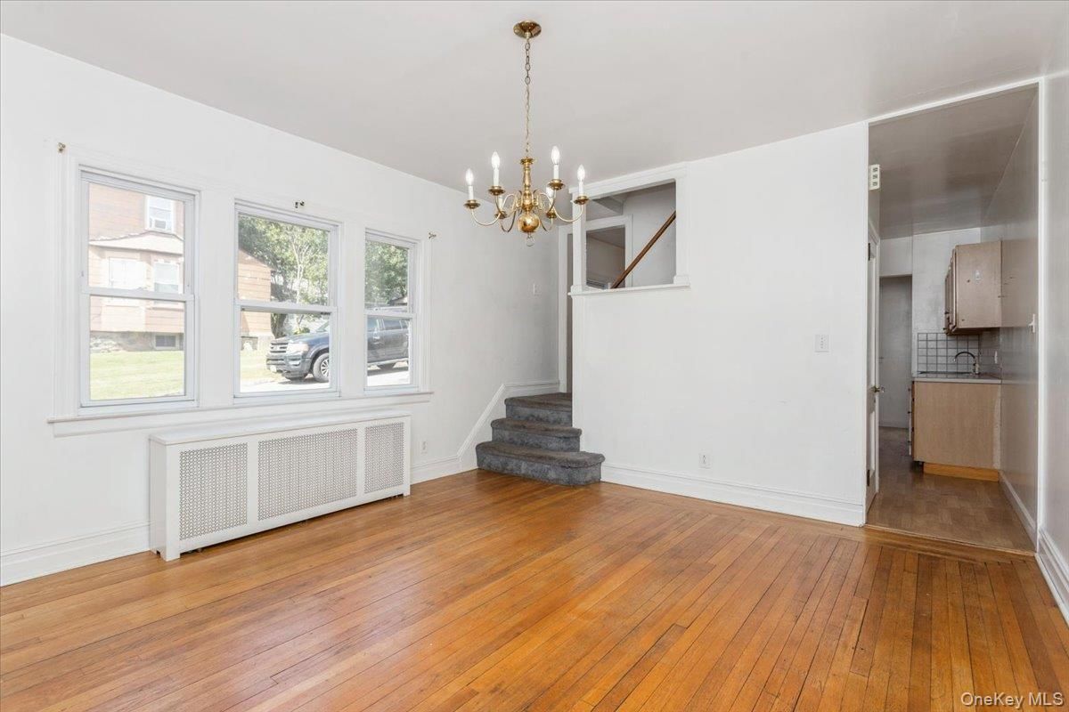 Chandelier, Empty room, Interior, Wood Texture Flooring