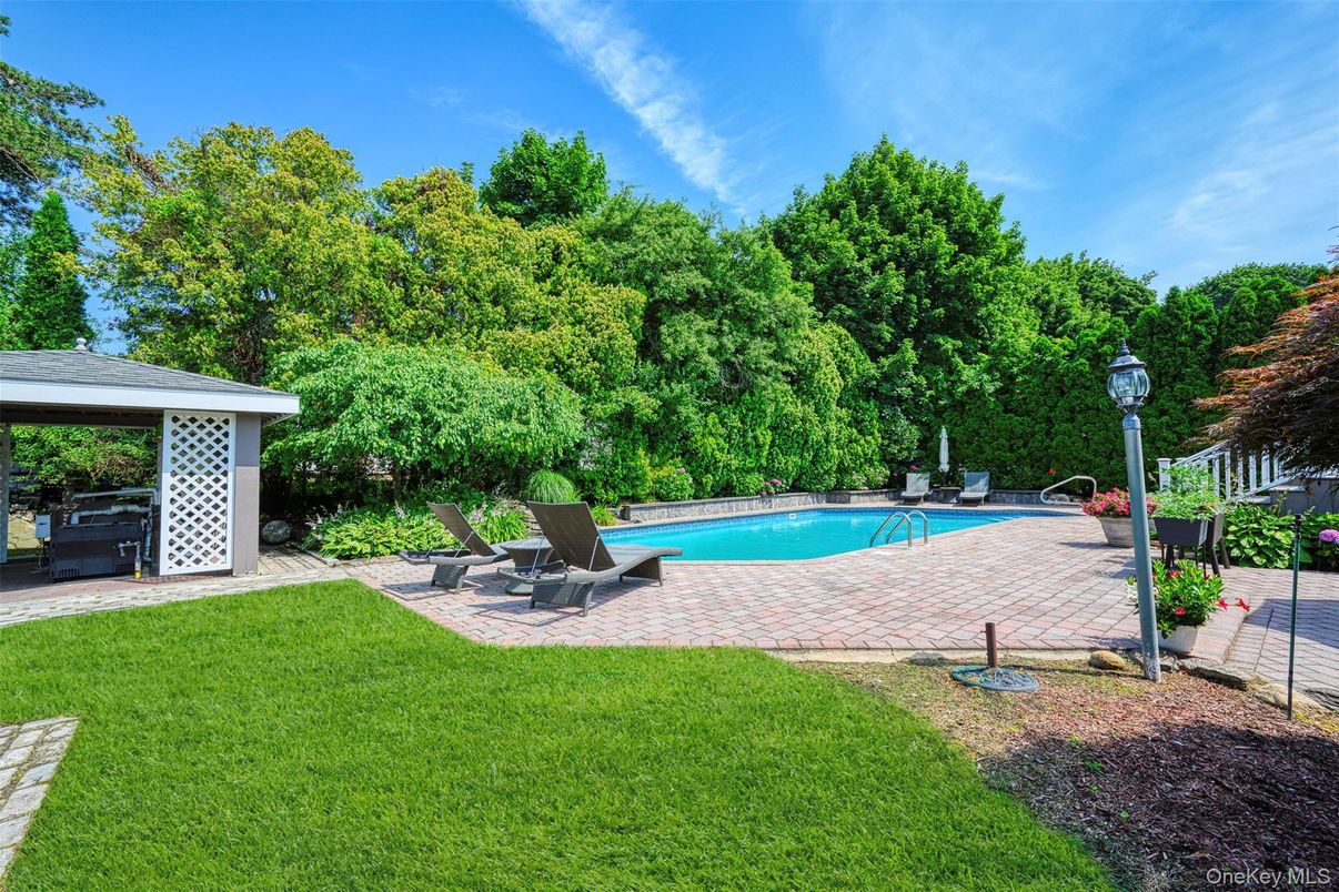 Backyard, Exterior, Pool