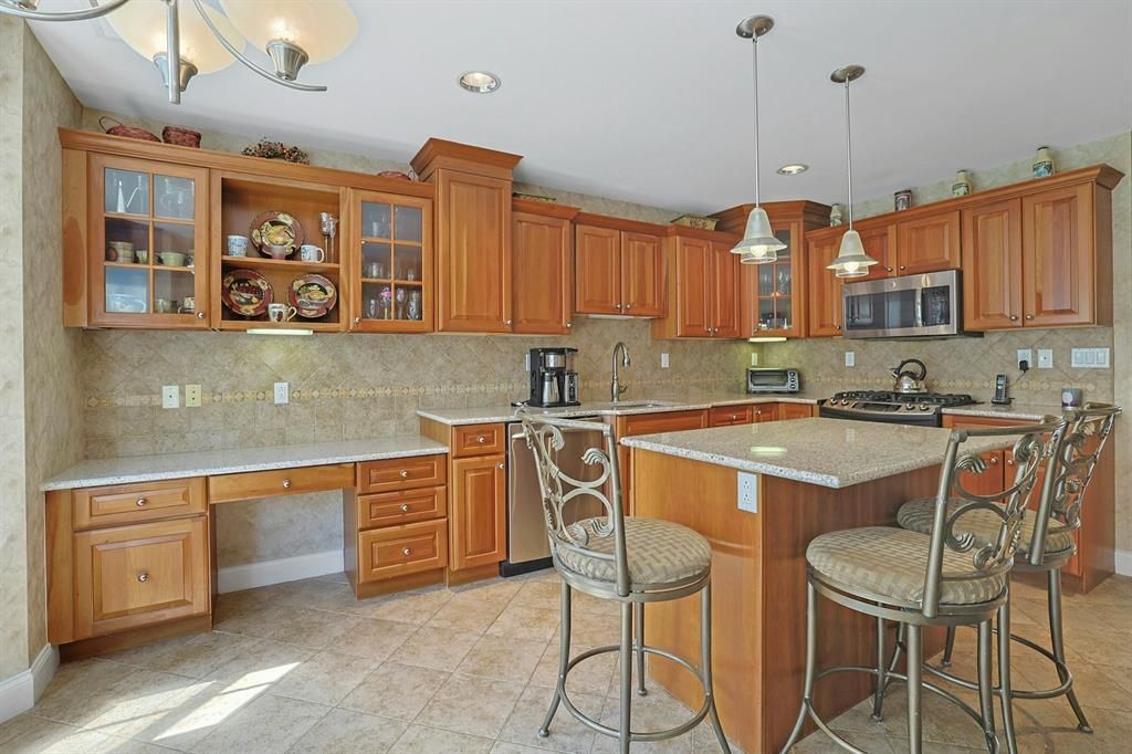 Interior, Kitchen, Pendant Lights, Recessed Lighting
