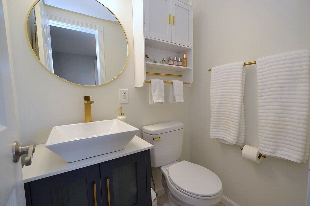 Bathroom, Interior