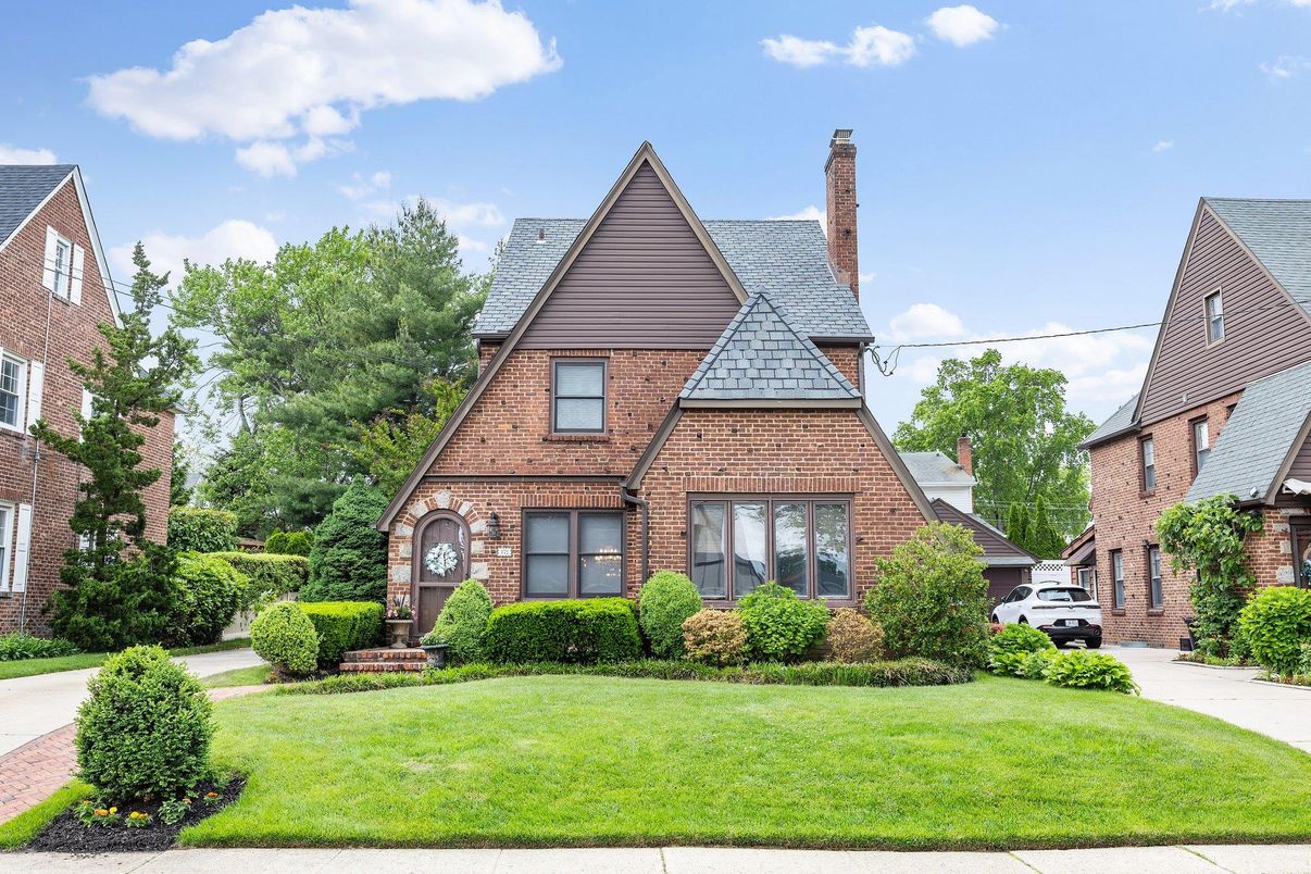 Exterior, Facade, Brick Facade, Tudor Revival